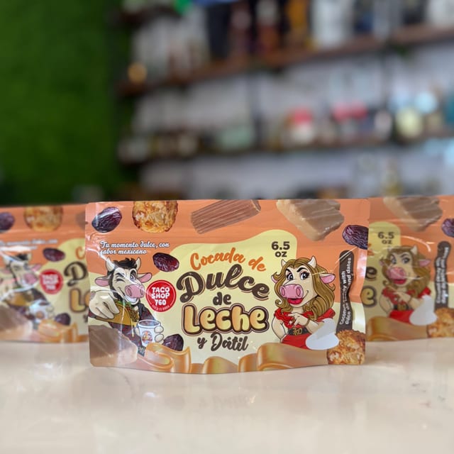Coconut Sweet with Dulce de Leche and Date / Cocada C/Dulce D Leche Y Dátil.