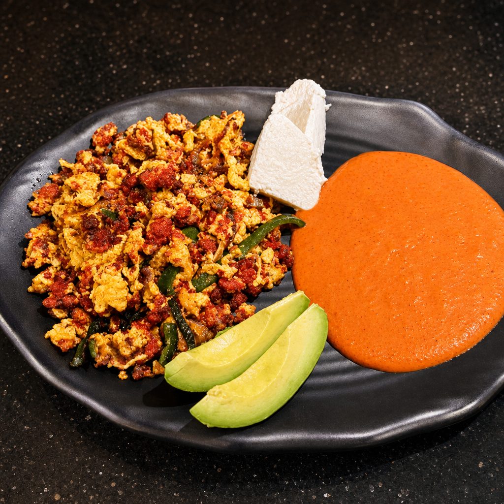Chorizo And Egg Plate / Plato de Chorizo C/Huevo.
