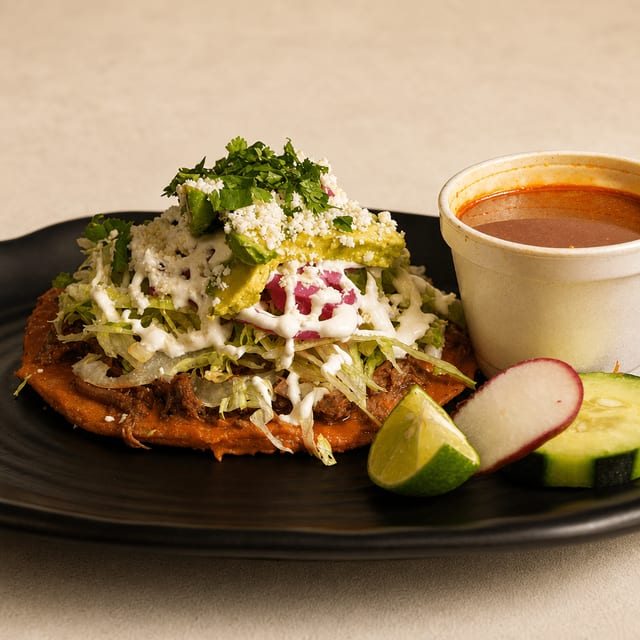 Tostada Birria / Birria Tostada.
