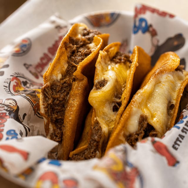 "Extra Cheese" Kesataco / Quesataco "Extra Queso" (1).
